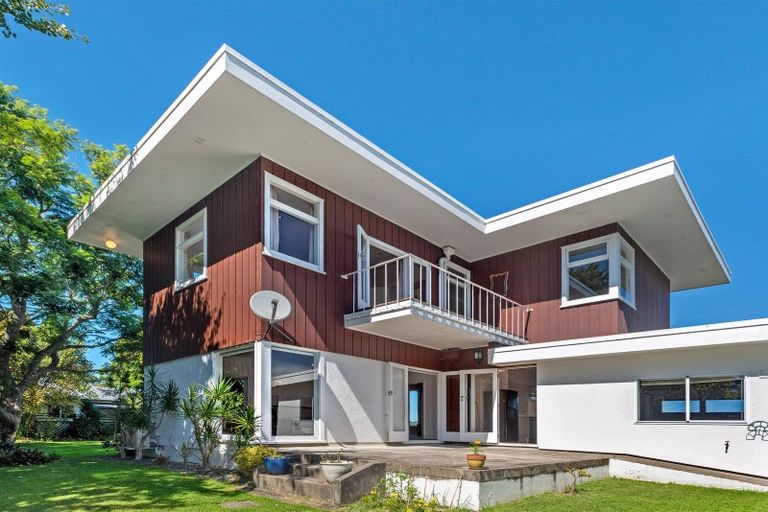 Photo of property in 24 Hill Road, Whataupoko, Gisborne, 4010