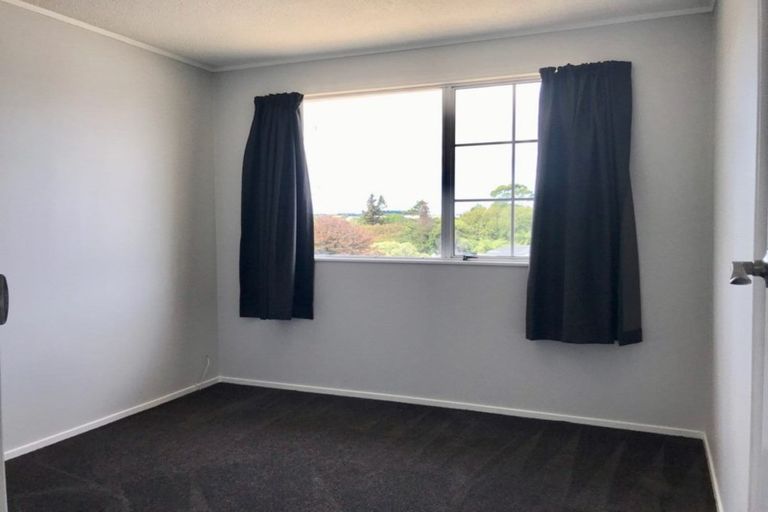 Photo of property in 35 Hua Street, Bell Block, New Plymouth, 4312