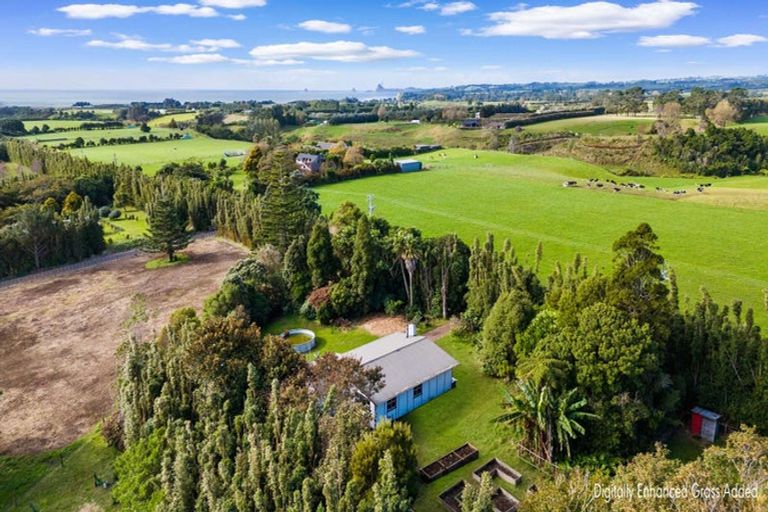 Photo of property in 255 Lwr Weld Road, Tataraimaka, New Plymouth, 4374