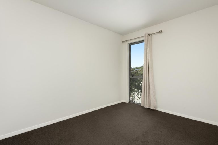 Photo of property in 21 Fairfax Crescent, Pyes Pa, Tauranga, 3112