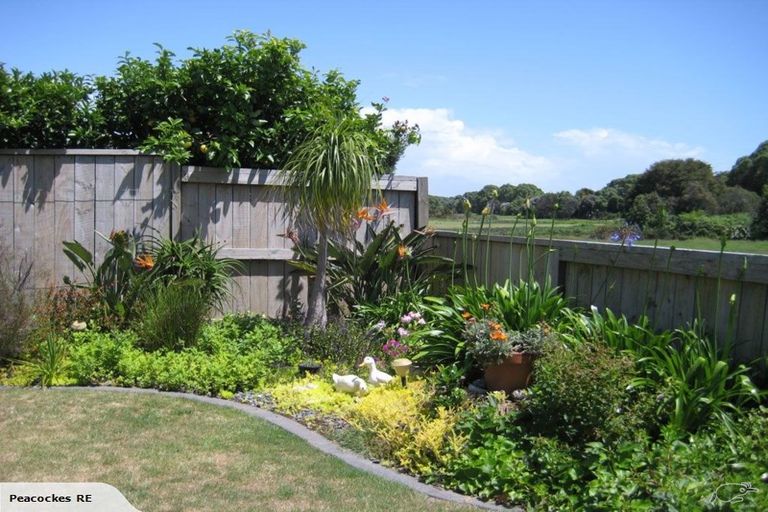 Photo of property in 6 Carrington Drive, Papamoa Beach, Papamoa, 3118