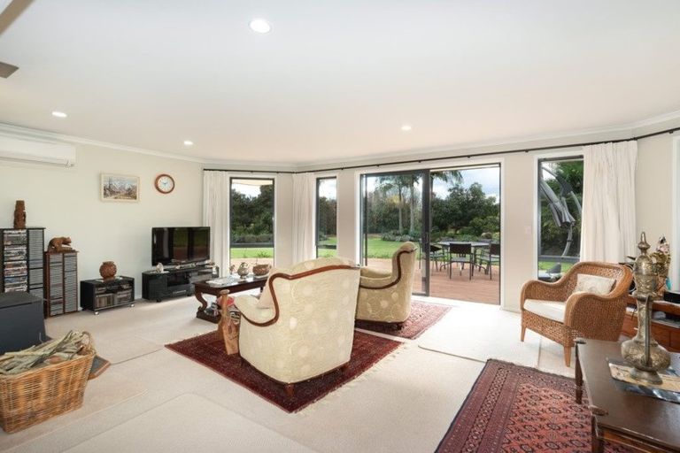 Photo of property in 6 Okura Drive, Kerikeri, 0230