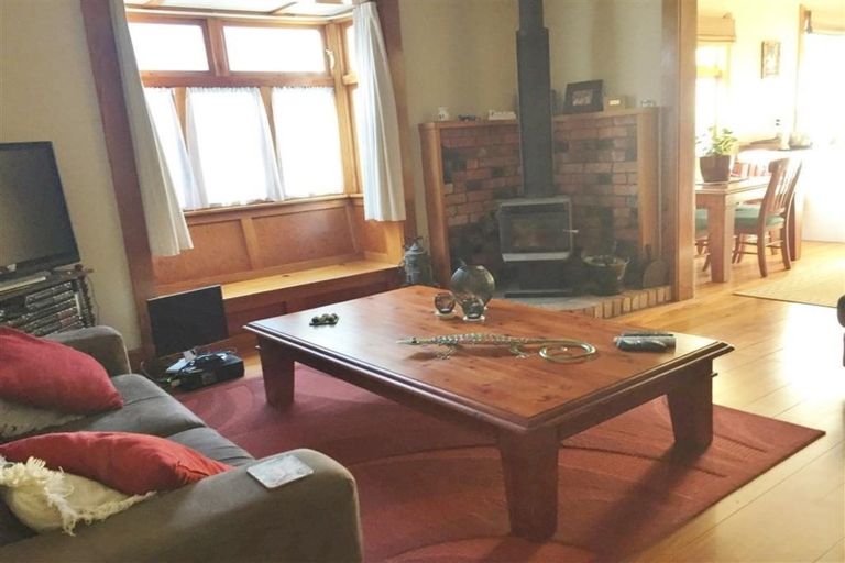 Photo of property in 129 Alma Road, Gonville, Whanganui, 4501