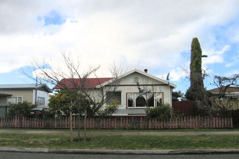 Photo of property in 416 French Street, Akina, Hastings, 4122