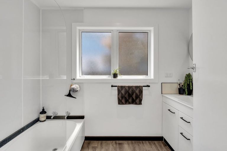 Photo of property in 14 Lowther Street, Whanganui, 4500