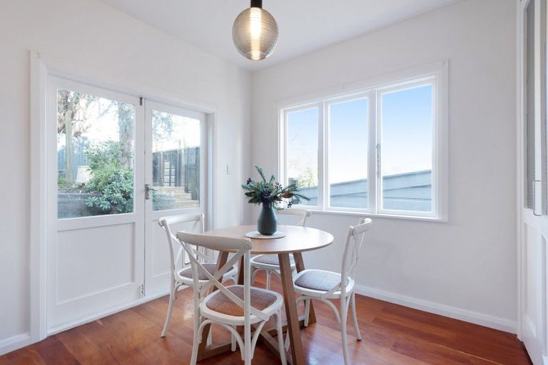 Photo of property in 18 Dawson Street, Berhampore, Wellington, 6023