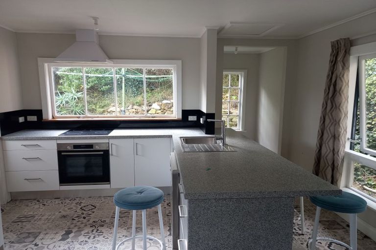 Photo of property in 41 Hawker Street, Mount Victoria, Wellington, 6011