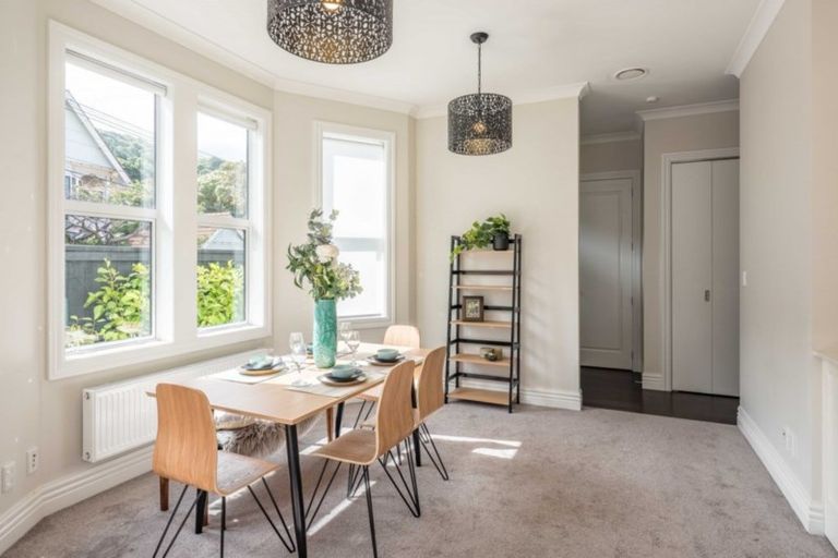 Photo of property in 51 Tinakori Road, Thorndon, Wellington, 6011