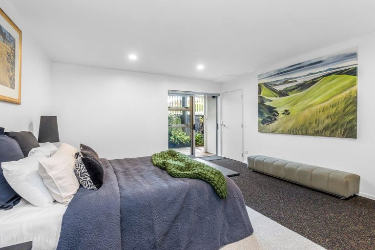 Photo of property in 112 Moa Road, Point Chevalier, Auckland, 1022