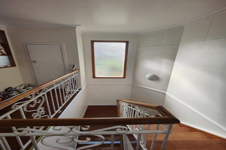 Photo of property in 8 Adams Place, Te Kamo, Whangarei, 0112