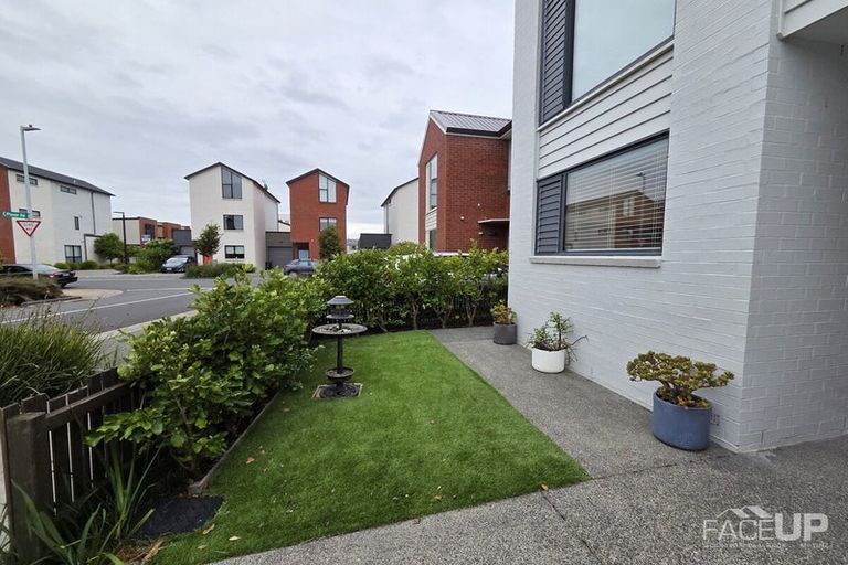 Photo of property in 4 Plover Road, Hobsonville, Auckland, 0616