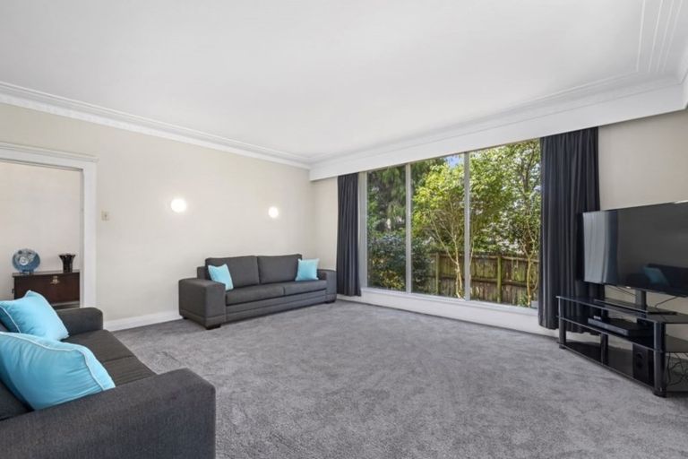 Photo of property in 1/60 Alfriston Road, Manurewa East, Auckland, 2102