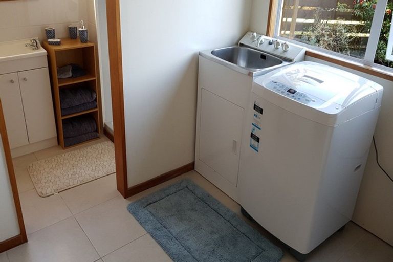 Photo of property in 78 Golf Links Road, Ruatapu, 7883