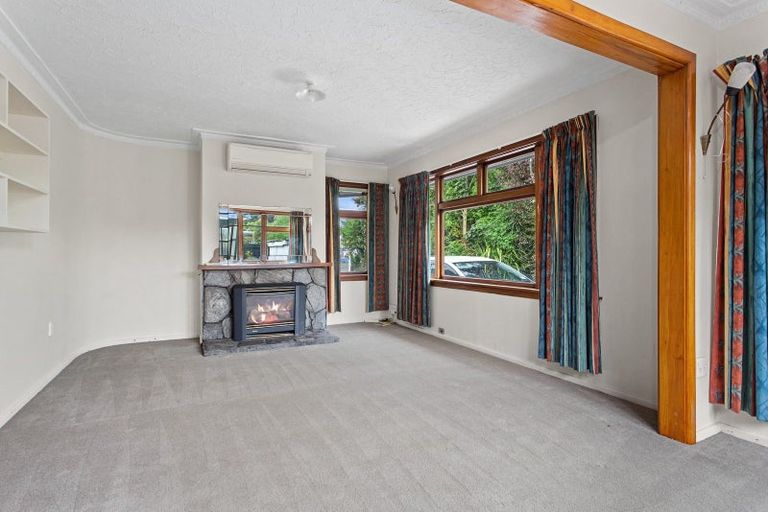 Photo of property in 180 Main North Road, Redwood, Christchurch, 8051