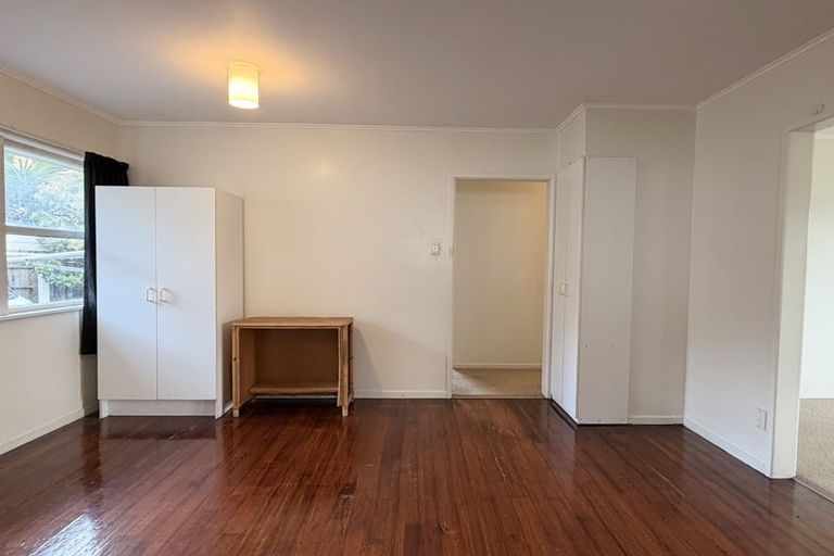 Photo of property in 46 Glendene Avenue, Glendene, Auckland, 0602