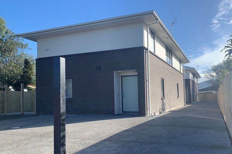 Photo of property in 74 Peverel Street, Riccarton, Christchurch, 8041