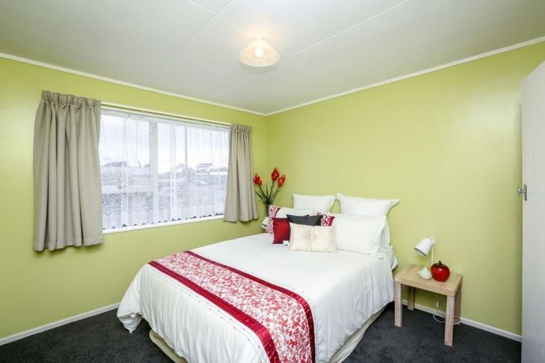 Photo of property in 1 Veronica Place, Bell Block, New Plymouth, 4312