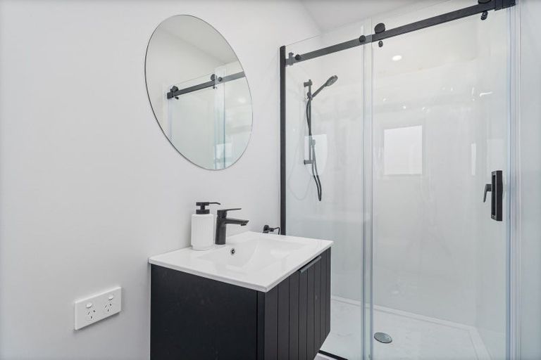 Photo of property in 5 Riria Way, Matarangi, 3592