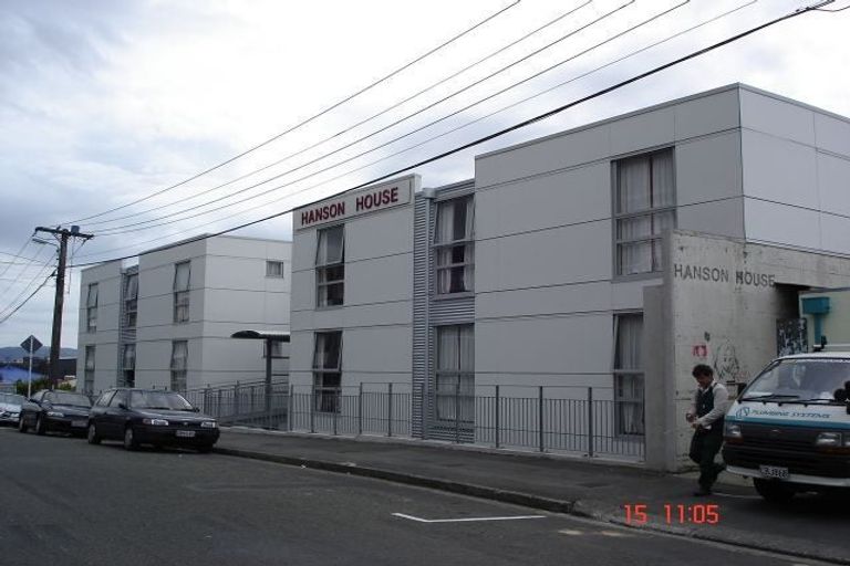 Photo of property in Hanson House, 8/27 Hanson Street, Mount Cook, Wellington, 6021