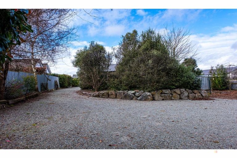 Photo of property in 10 Main North Road, Geraldine, 7930