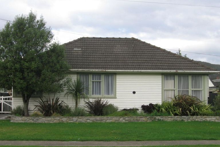 Photo of property in 1205 Taita Drive, Taita, Lower Hutt, 5011