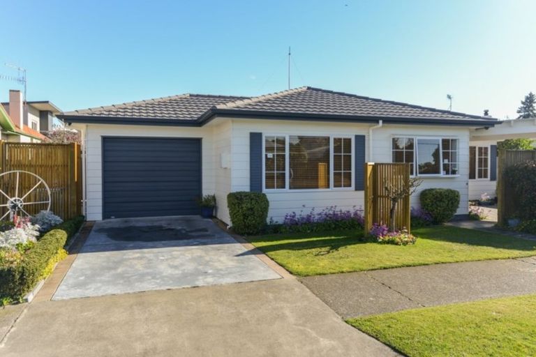 Photo of property in 39a Waterhouse Street, Taradale, Napier, 4112