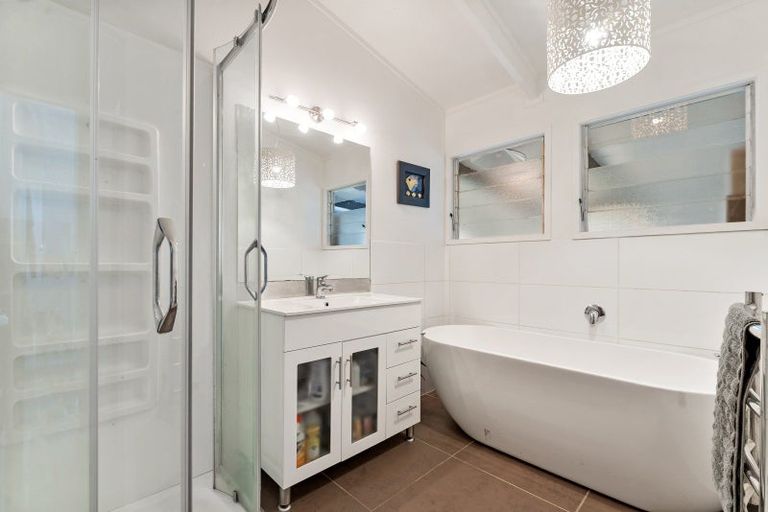 Photo of property in 1213 Pakiri Block Road, Tomarata, Wellsford, 0974