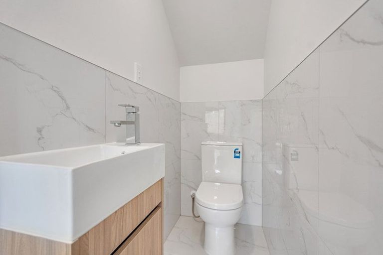 Photo of property in 61a Hillcrest Road, Papatoetoe, Auckland, 2025