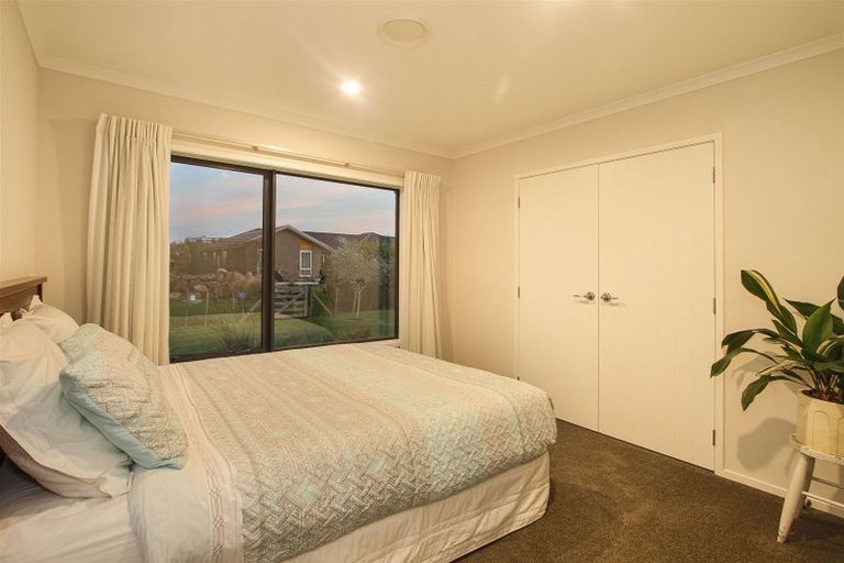 Photo of property in 12 Church View Road, Waiau Pa, Pukekohe, 2679