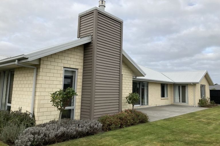 Photo of property in 12 Oaks Drive, Lincoln, 7608