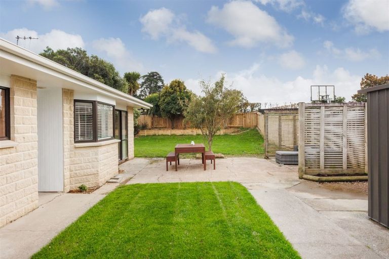 Photo of property in 130 John F Kennedy Drive, Milson, Palmerston North, 4414