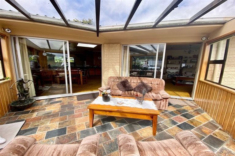 Photo of property in 1 Riverview Lane, Balclutha, 9230
