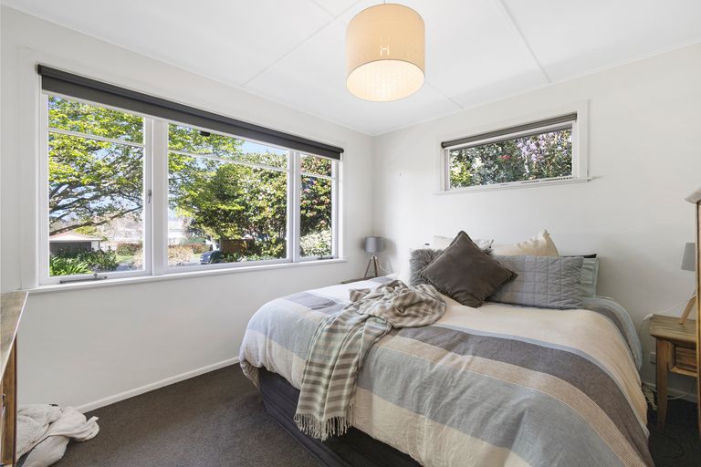 Photo of property in 4 Glover Street, Leamington, Cambridge, 3432