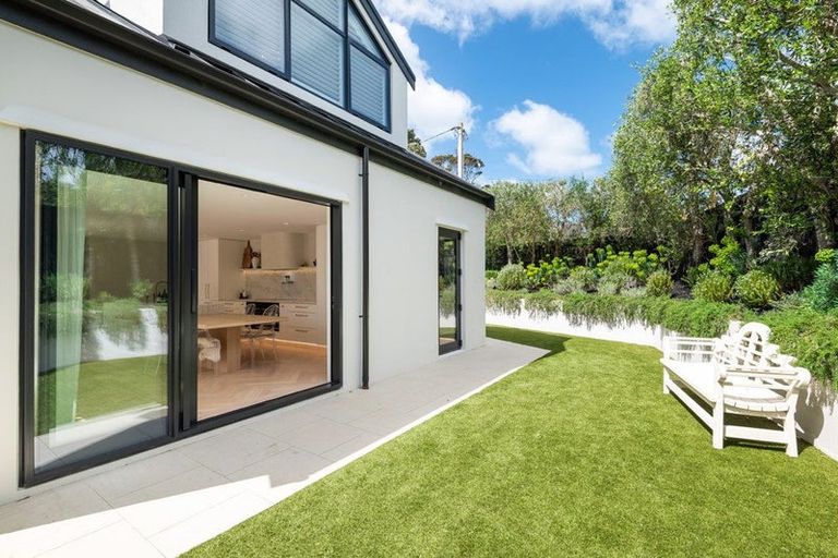 Photo of property in 78a Rame Road, Greenhithe, Auckland, 0632