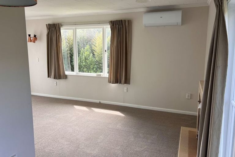 Photo of property in 240 Bucklands Beach Road, Bucklands Beach, Auckland, 2012
