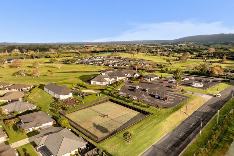 Photo of property in 25 Ballantyne Way, Aongatete, 3178