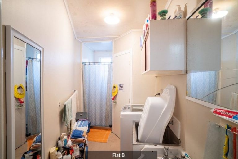 Photo of property in 90 Victoria Avenue, Palmerston North, 4410