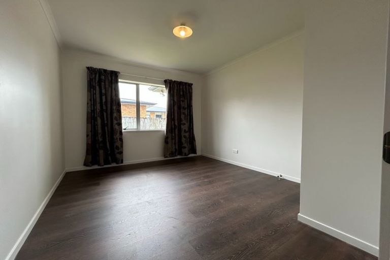 Photo of property in 50a Kayes Road, Pukekohe, 2120