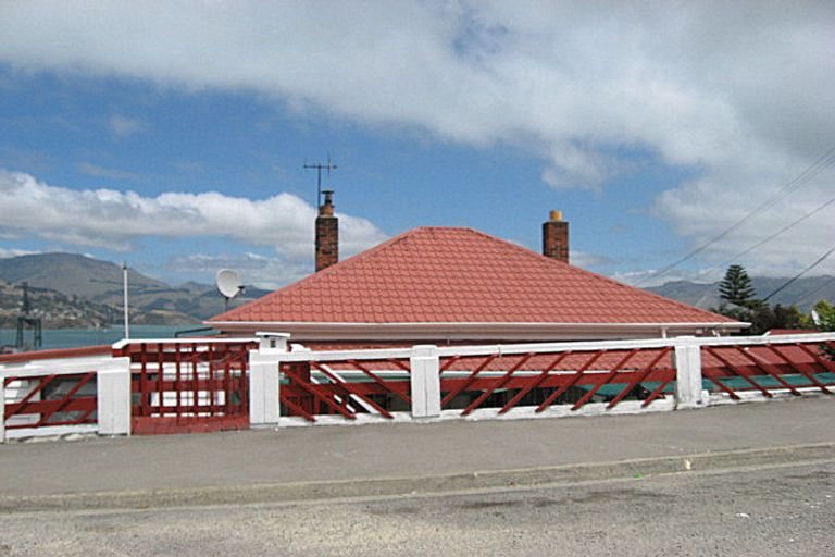 Photo of property in 9b Exeter Street, Lyttelton, 8082