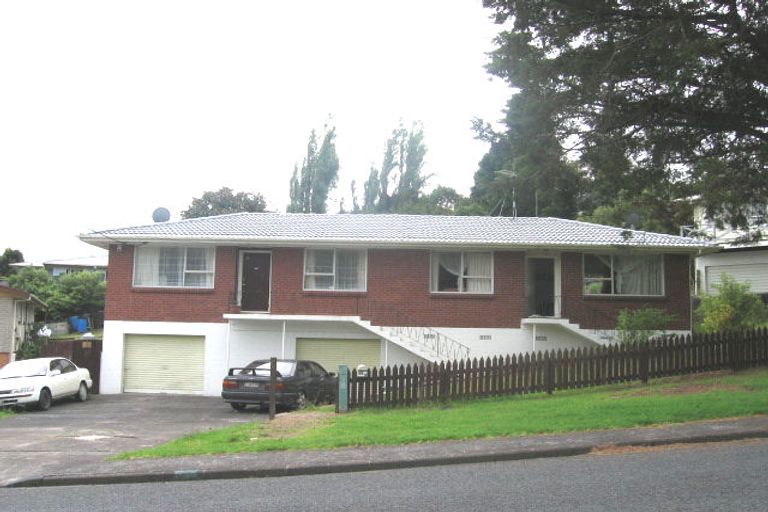 Photo of property in 2/53 Peach Road, Glenfield, Auckland, 0629