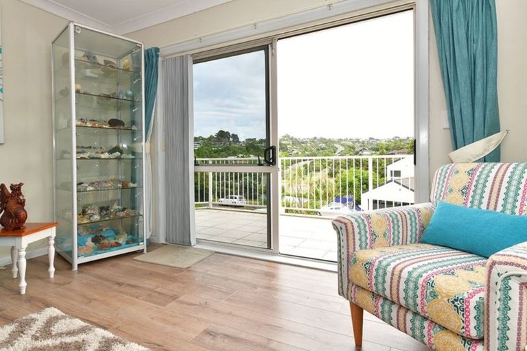 Photo of property in 8 Greenway Rise, Gulf Harbour, Whangaparaoa, 0930
