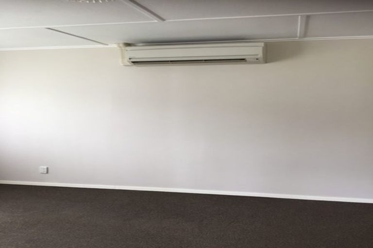 Photo of property in 6-8 Bird Grove, Stokes Valley, Lower Hutt, 5019