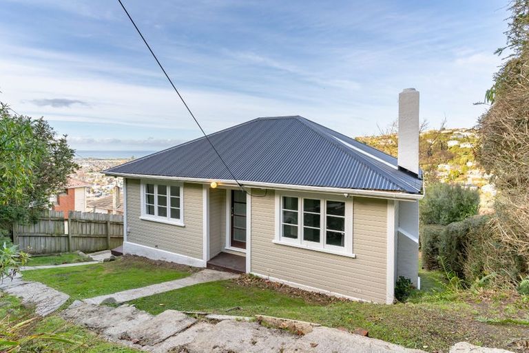 Photo of property in 8 Robinson Street, Lookout Point, Dunedin, 9011