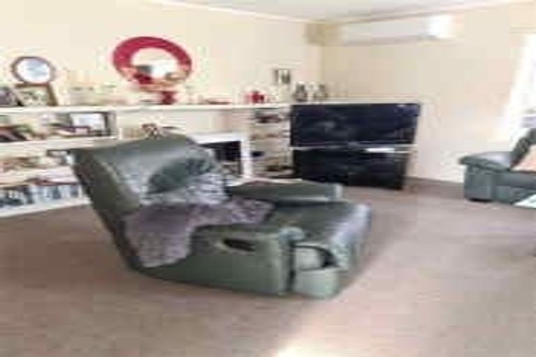 Photo of property in 115 West Street, Greytown, 5712