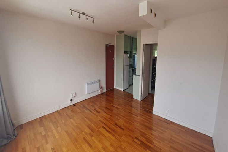 Photo of property in 31/125 Grant Road, Thorndon, Wellington, 6011