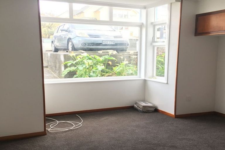 Photo of property in 67 Pirie Street, Mount Victoria, Wellington, 6011