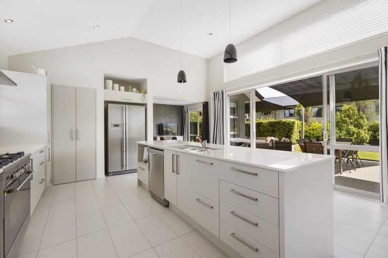 Photo of property in 26 Hardie Place, Albert Town, Wanaka, 9305
