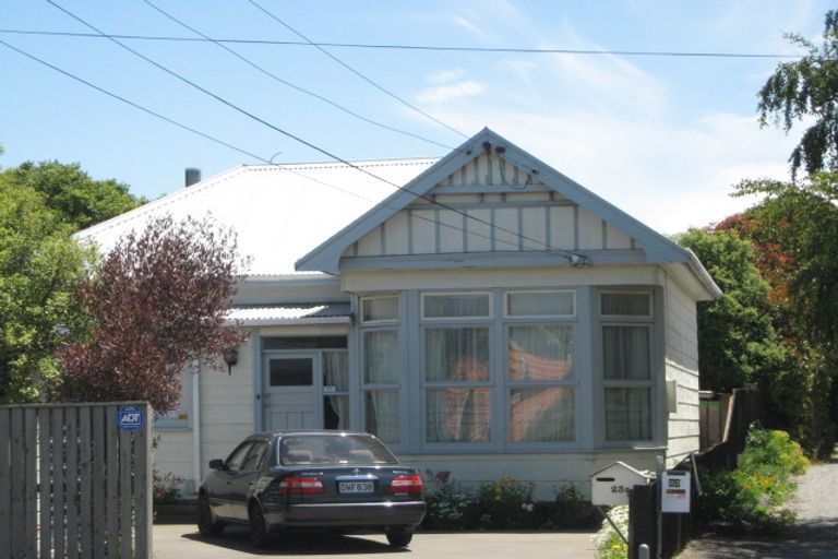 Photo of property in 23a Somerfield Street, Somerfield, Christchurch, 8024