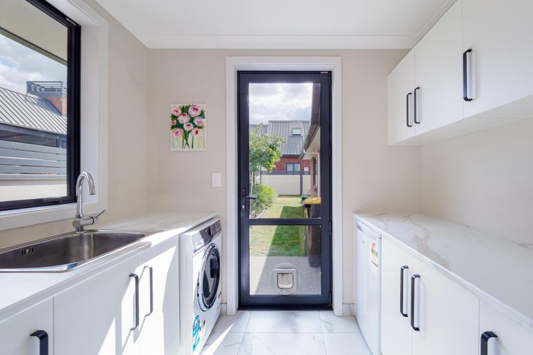 Photo of property in 25a West Thompson Street, Leamington, Cambridge, 3432