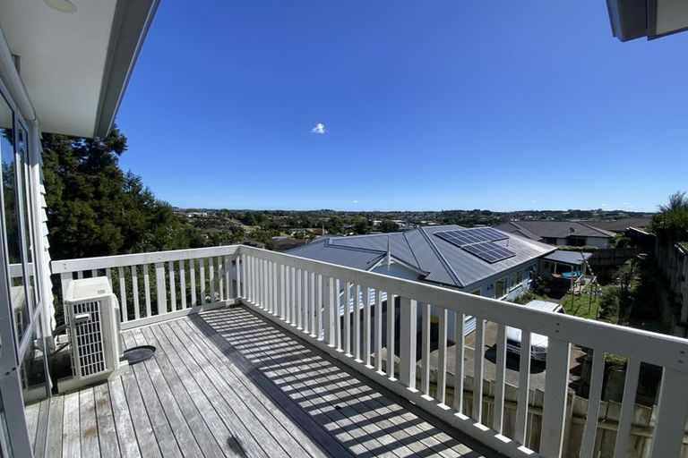 Photo of property in 10 Tokerau Crescent, Pukekohe, 2120